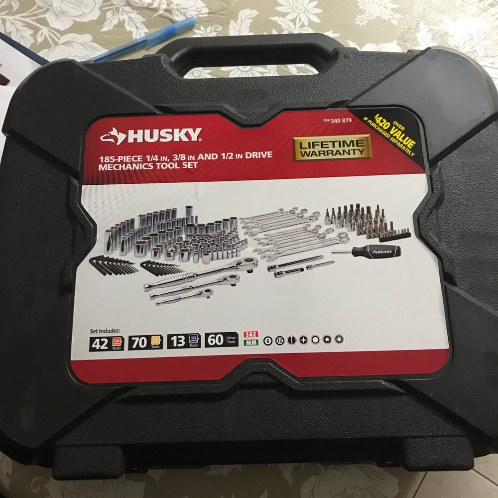 185- piece tool set